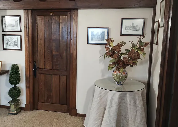 Castio 3* Сантильяна-дель-Мар