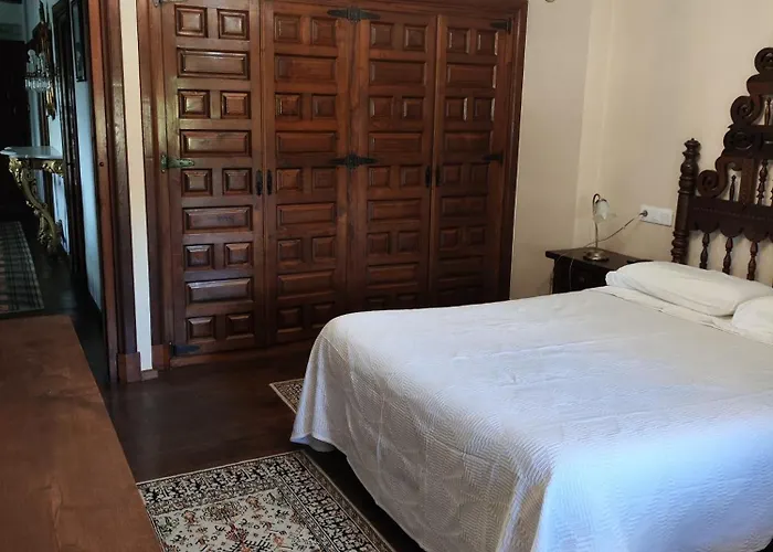 Castio 3* Сантильяна-дель-Мар